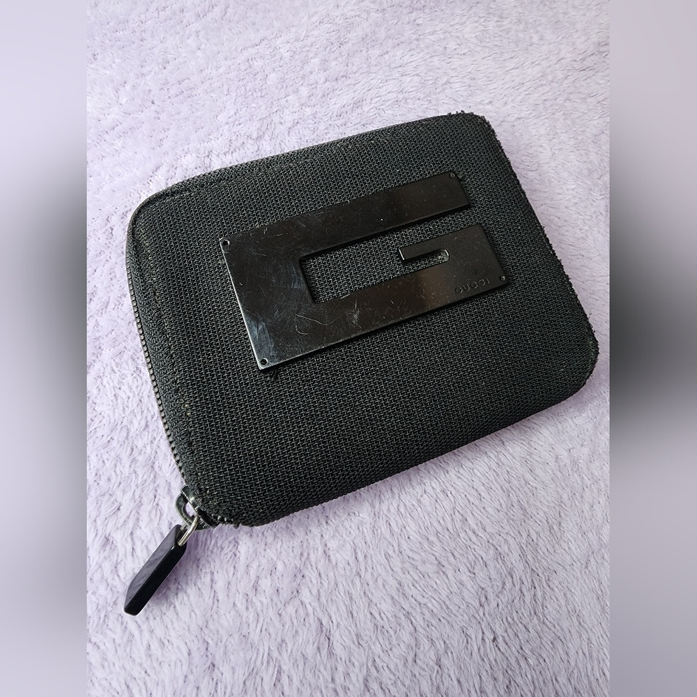 GUCCI G logo Compact Zippy Wallet - Picture 3 of 16